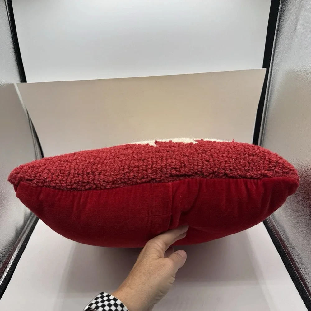 Chandler 4 Corners Hand Hooked 100% Wool Pillow Santa Christmas Laura Megroz